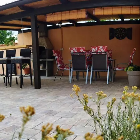 Ines Holiday home *